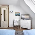 Apartment Greve 1 *